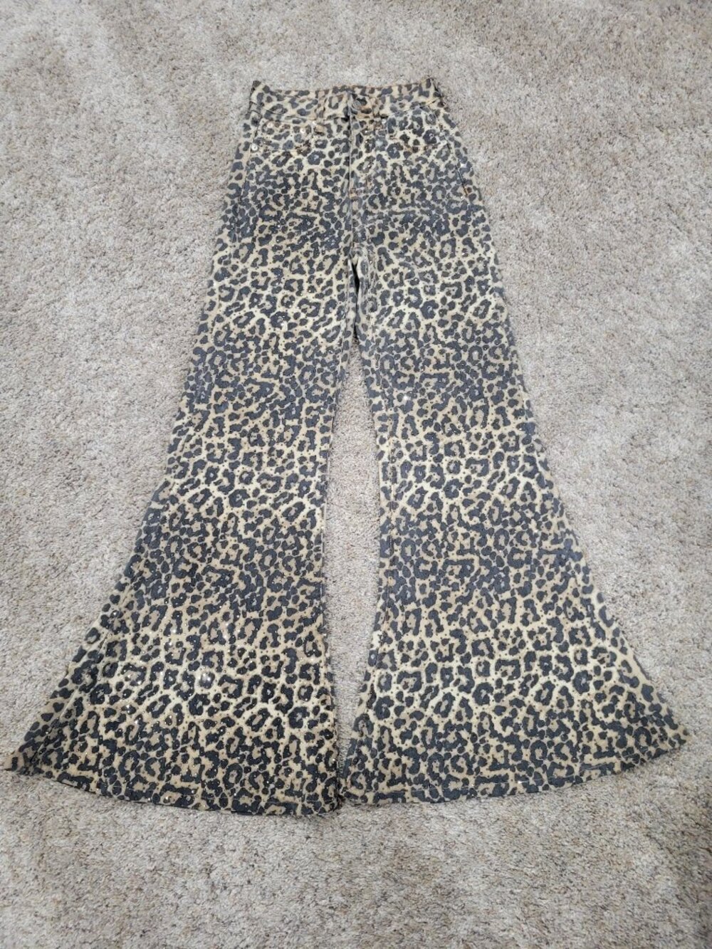 Akira leopard embellished flare jeans - Small
